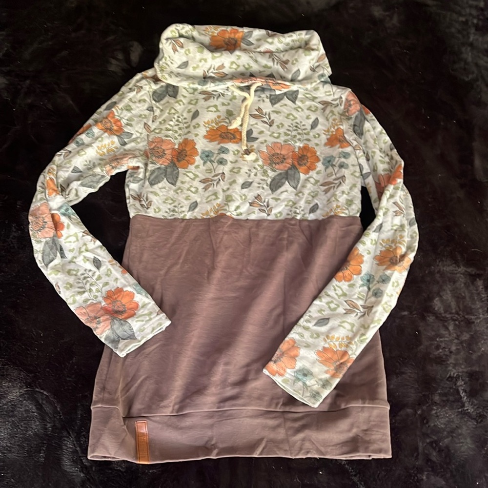 Floral Cowl Neck Sweatshirt Ampersand Avenue Size XS – Thumb Holes